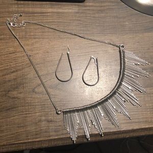 Silver Necklace & Earring Set